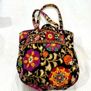 Vera Bradley Suzani Quilted Holiday Tote Retired pattern